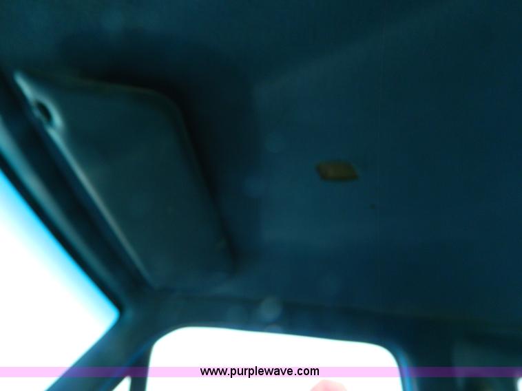 image for item J5101 1995 Ford F150 SuperCab pickup truck