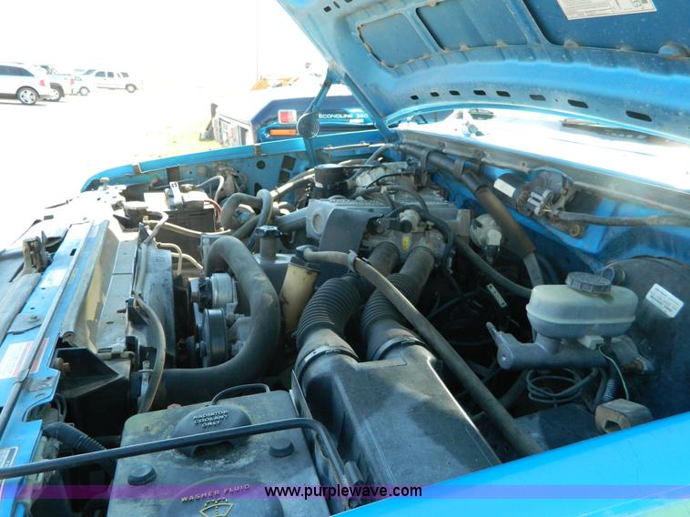 image for item J5101 1995 Ford F150 SuperCab pickup truck