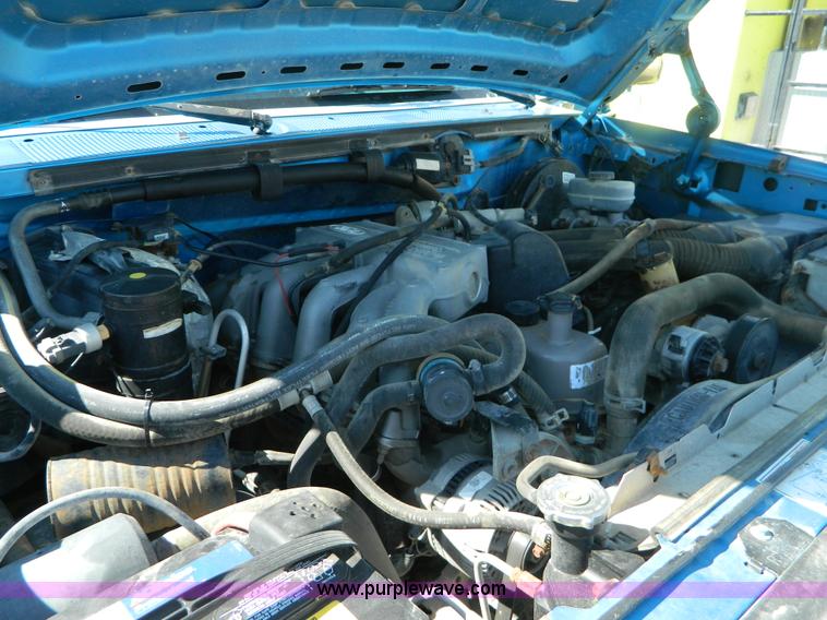 image for item J5101 1995 Ford F150 SuperCab pickup truck