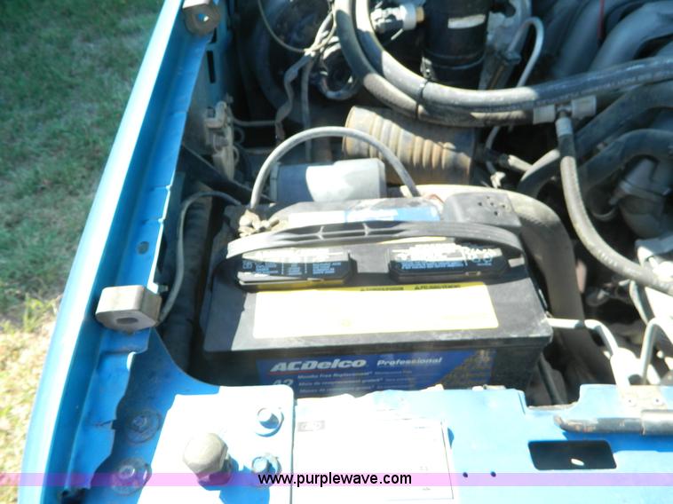 image for item J5101 1995 Ford F150 SuperCab pickup truck