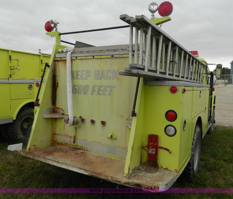 image for item J5102 1979 International 1824 fire truck