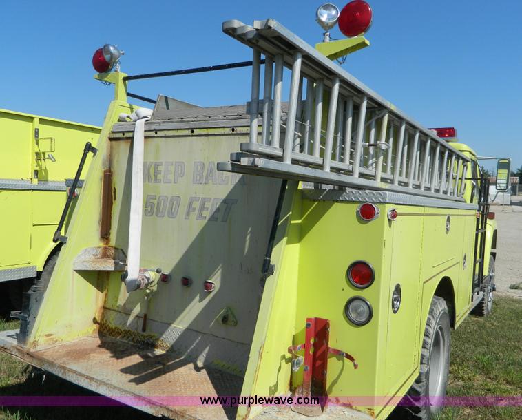 image for item J5102 1979 International 1824 fire truck