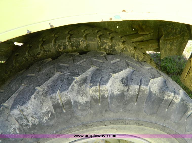 image for item J5102 1979 International 1824 fire truck