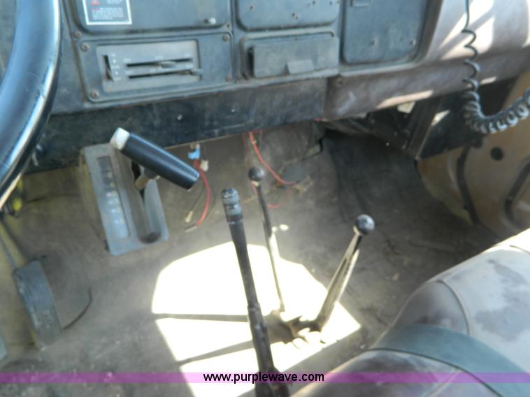 image for item J5102 1979 International 1824 fire truck