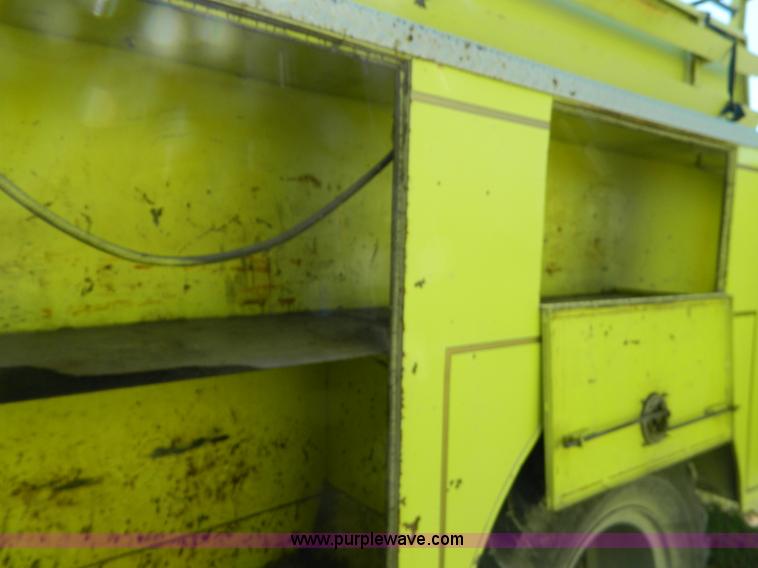 image for item J5102 1979 International 1824 fire truck