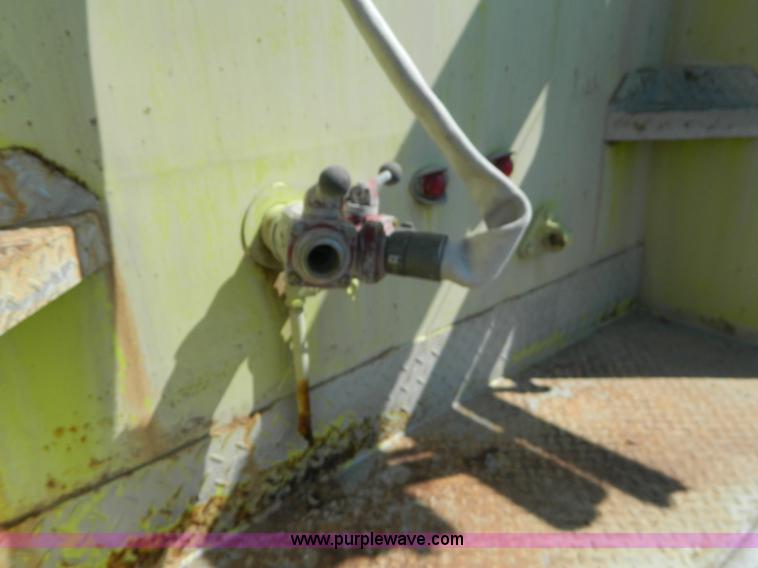 image for item J5102 1979 International 1824 fire truck