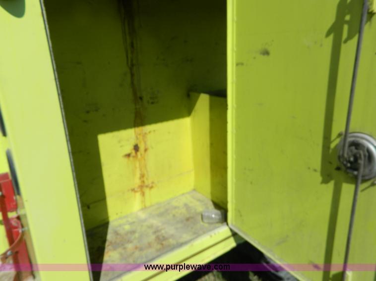 image for item J5102 1979 International 1824 fire truck