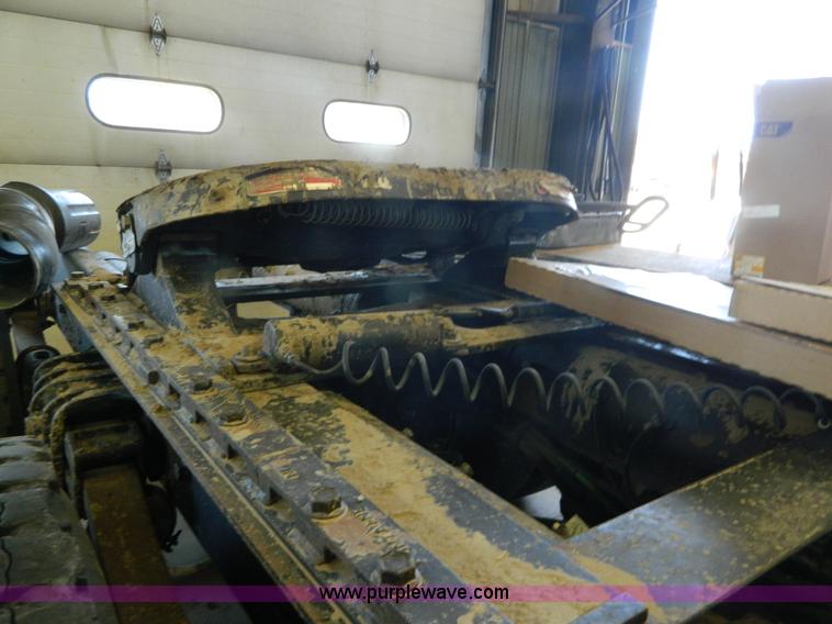 image for item J5108 1995 Volvo WCA64T semi truck