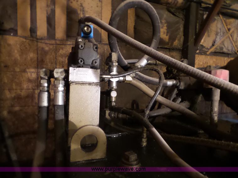 image for item J7371 Piqua waste baler