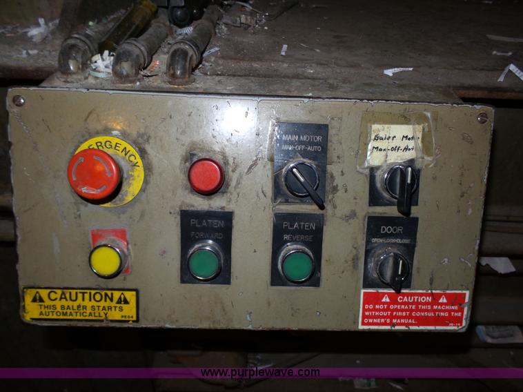 image for item J7371 Piqua waste baler