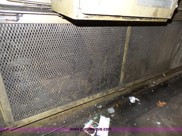 image for item J7371 Piqua waste baler