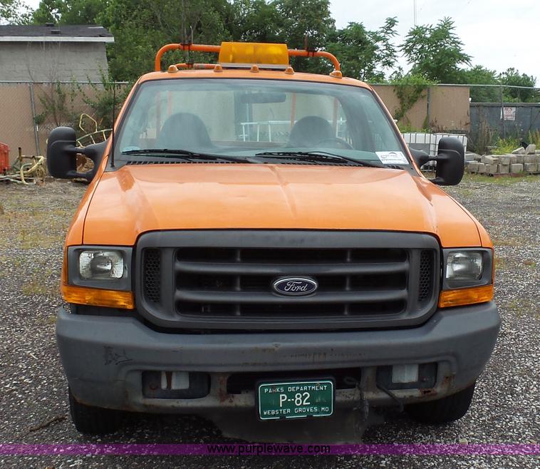 image for item K1455 1999 Ford F250 Super Duty utility truck