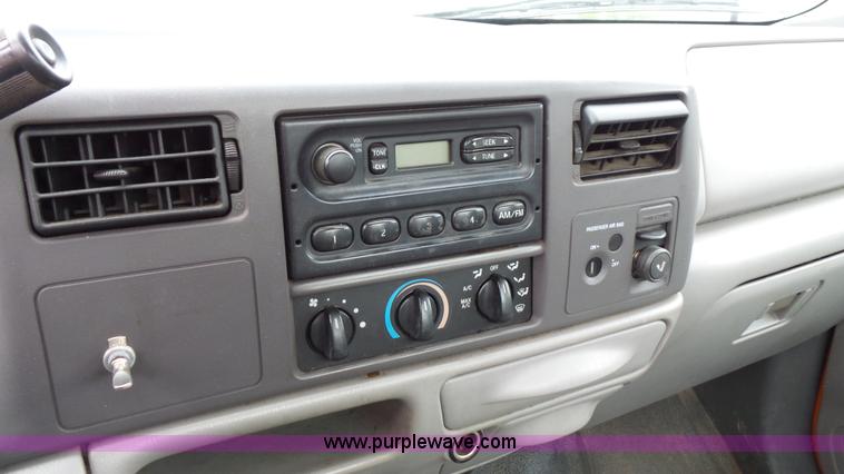 image for item K1455 1999 Ford F250 Super Duty utility truck