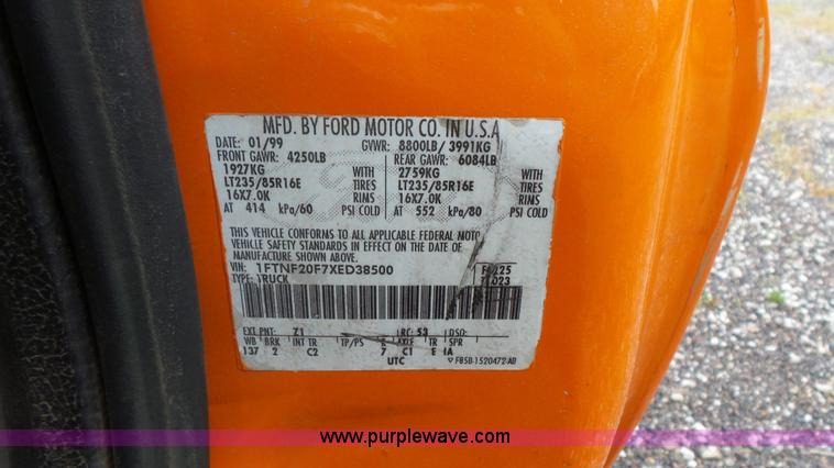 image for item K1455 1999 Ford F250 Super Duty utility truck