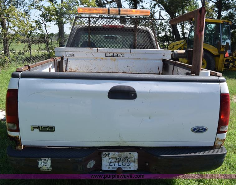 image for item K2851 1997 Ford F150 pickup truck