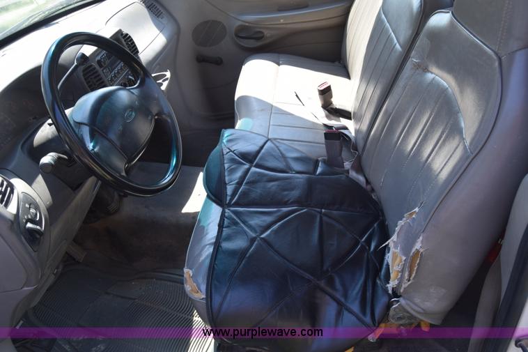 image for item K2851 1997 Ford F150 pickup truck