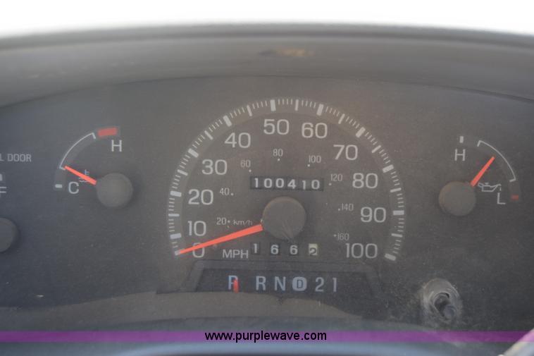 image for item K2851 1997 Ford F150 pickup truck