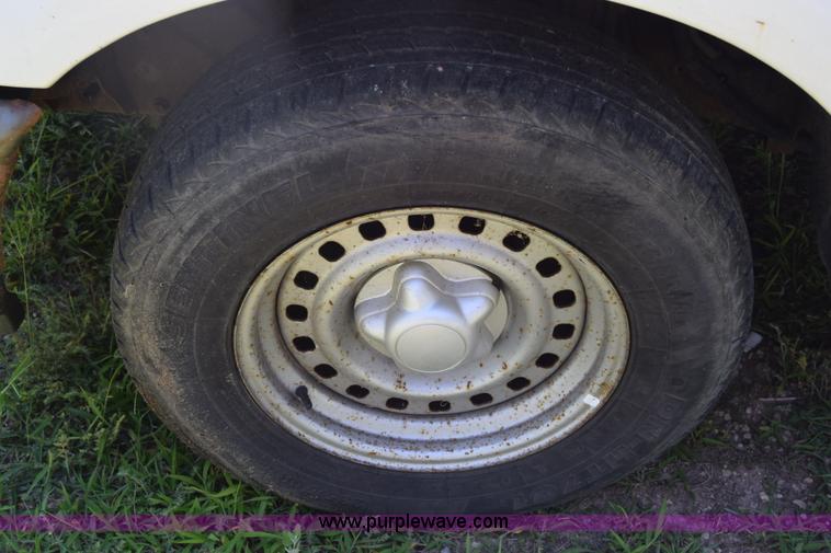 image for item K2851 1997 Ford F150 pickup truck