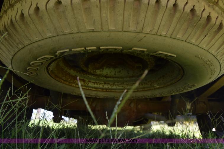 image for item K2851 1997 Ford F150 pickup truck