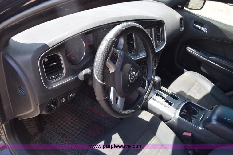 image for item K2858 2011 Dodge Charger