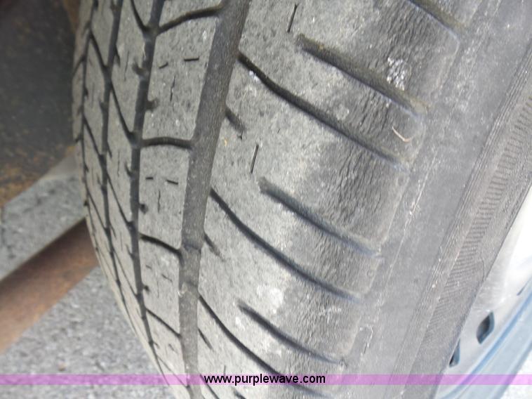 image for item K3735 2003 Ford Crown Victoria Police Interceptor