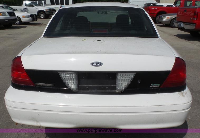 image for item K3746 2010 Ford Crown Victoria Police Interceptor