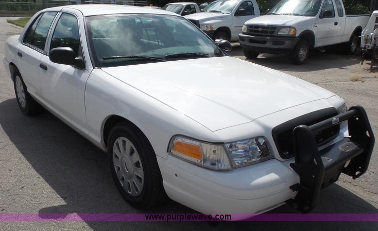 image for item K3746 2010 Ford Crown Victoria Police Interceptor