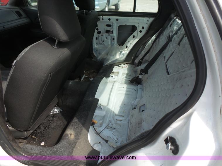 image for item K3746 2010 Ford Crown Victoria Police Interceptor