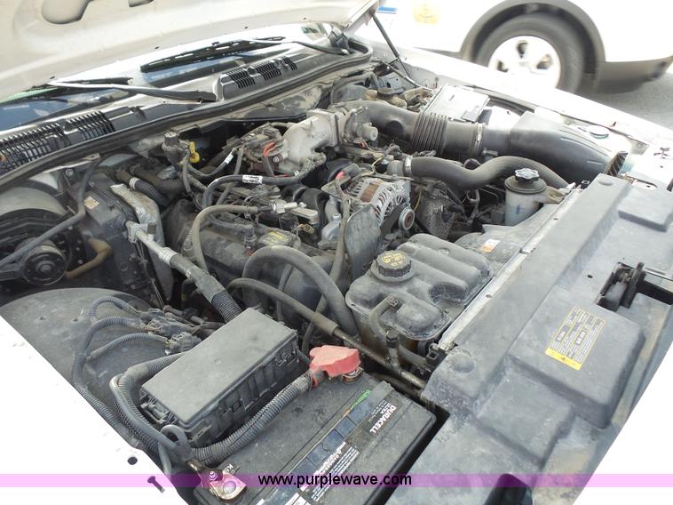 image for item K3746 2010 Ford Crown Victoria Police Interceptor