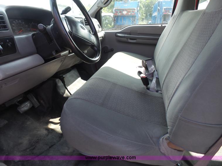 image for item K3747 2001 Ford F250 Super Duty XL Crew Cab pickup truck