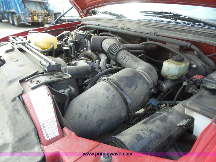 image for item K3747 2001 Ford F250 Super Duty XL Crew Cab pickup truck