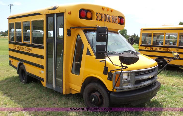 image for item K5249 1998 Chevrolet Express G3500 Cargo school bus