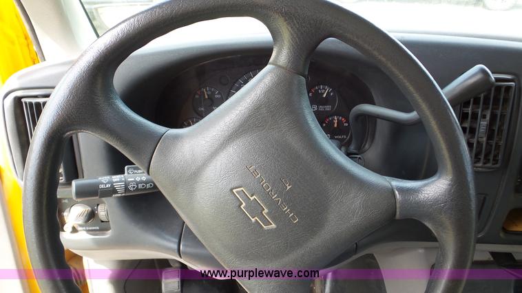 image for item K5249 1998 Chevrolet Express G3500 Cargo school bus