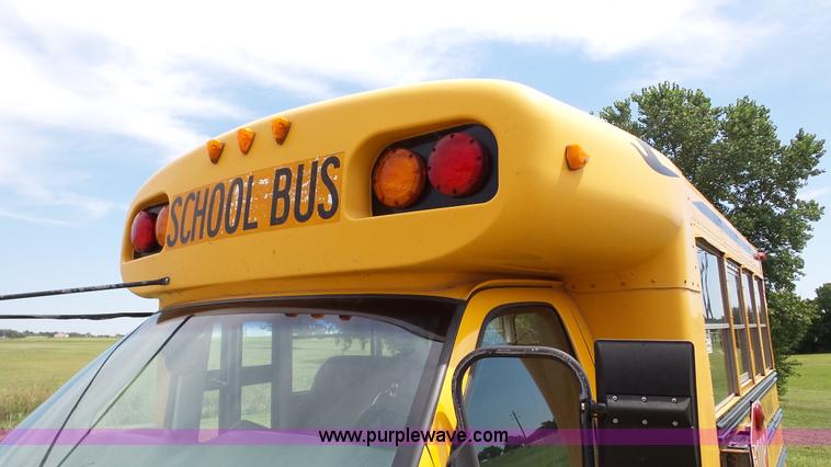 image for item K5249 1998 Chevrolet Express G3500 Cargo school bus