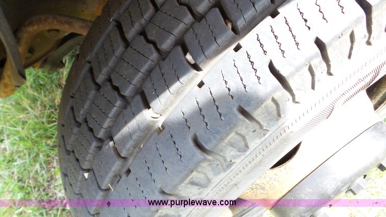 image for item K5249 1998 Chevrolet Express G3500 Cargo school bus