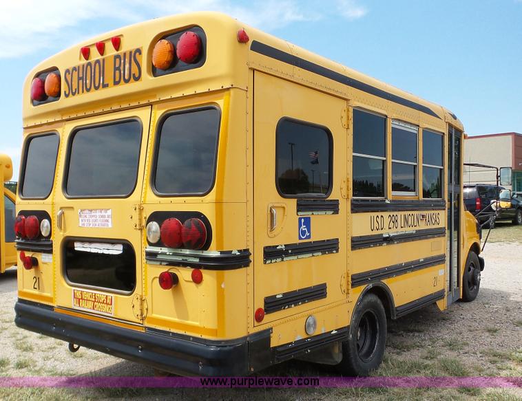 image for item K5250 1999 Chevrolet Express 3500 Cargo school bus