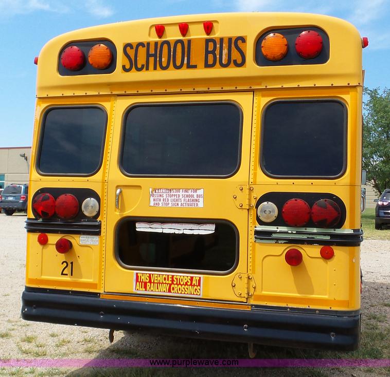 image for item K5250 1999 Chevrolet Express 3500 Cargo school bus