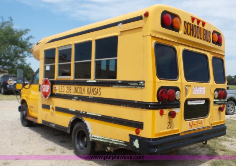 image for item K5250 1999 Chevrolet Express 3500 Cargo school bus