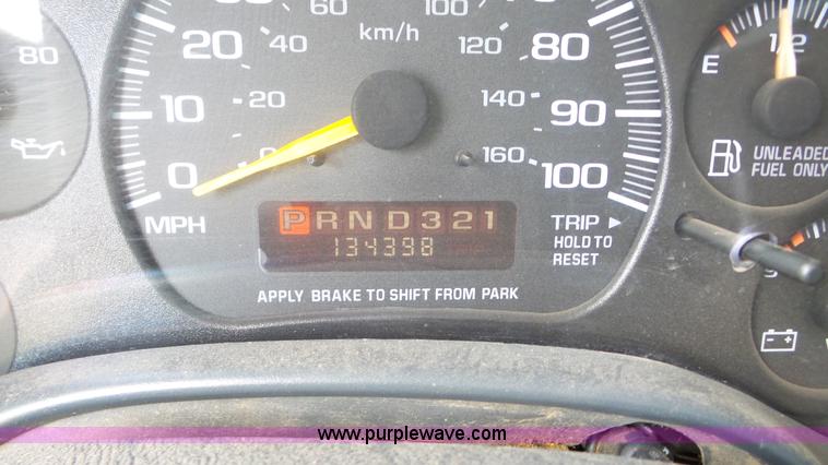 image for item K5250 1999 Chevrolet Express 3500 Cargo school bus