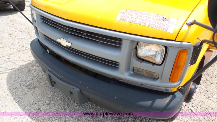 image for item K5250 1999 Chevrolet Express 3500 Cargo school bus
