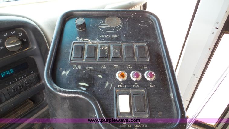 image for item K5252 2000 Chevrolet Express G3500 school bus