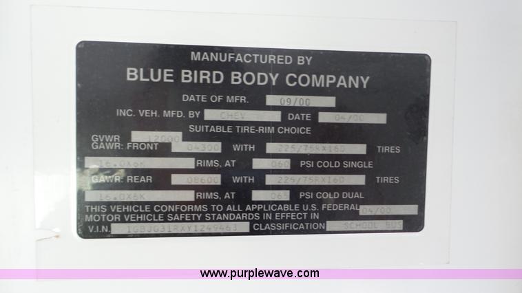 image for item K5252 2000 Chevrolet Express G3500 school bus