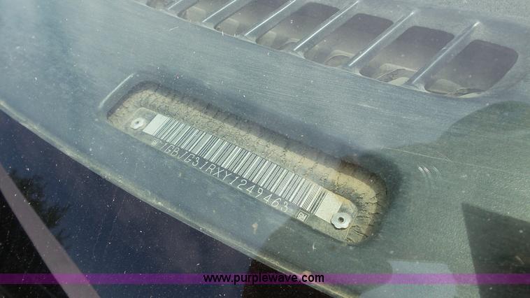 image for item K5252 2000 Chevrolet Express G3500 school bus