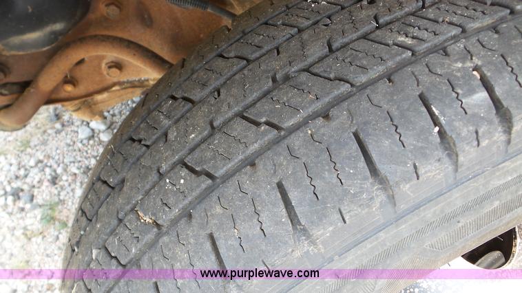 image for item K5253 2000 Chevrolet Express G3500 school bus