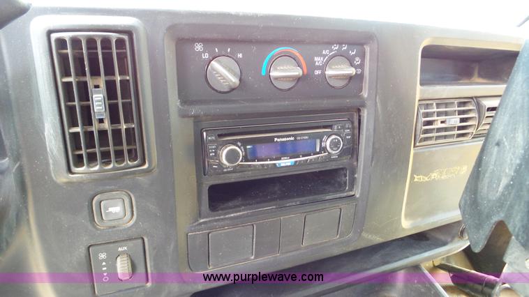 image for item K5255 2008 Chevrolet Express 3500 Cargo school bus