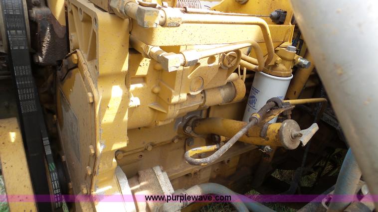 image for item K5256 1998 Chevrolet B7 school bus