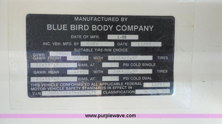 image for item K5256 1998 Chevrolet B7 school bus