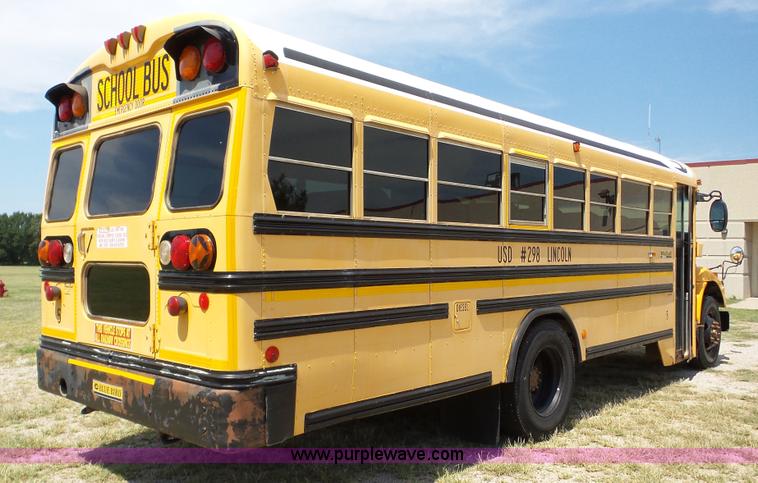 image for item K5259 2007 Blue Bird Vision school bus
