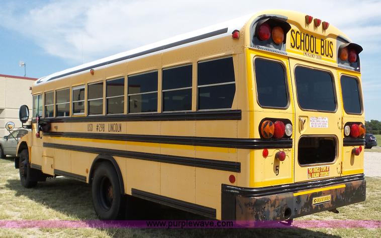 image for item K5259 2007 Blue Bird Vision school bus