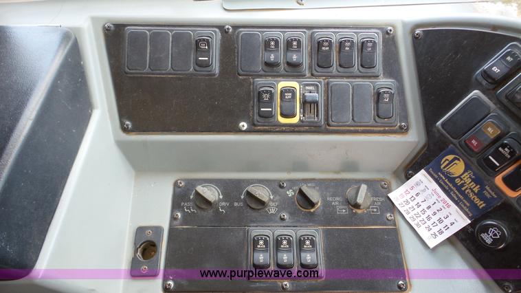 image for item K5259 2007 Blue Bird Vision school bus